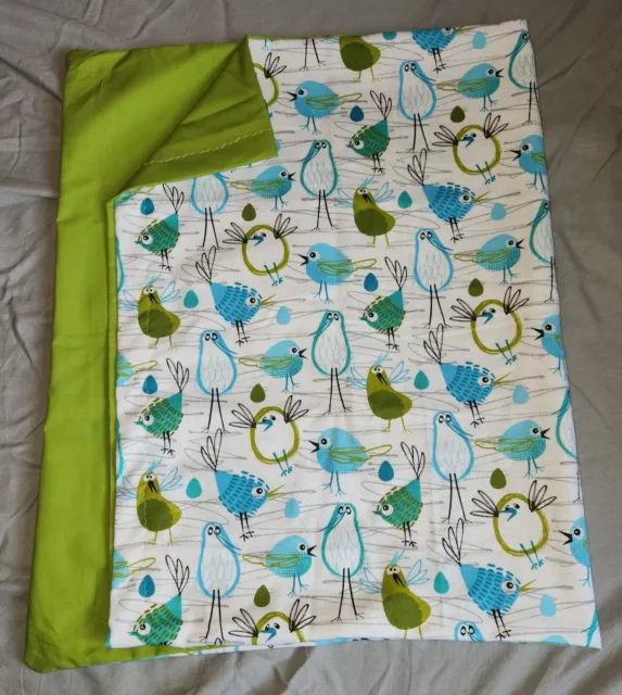 Funda de almohada - Pájaros, boceto azul y verde sobre franela blanca:: algodón verde