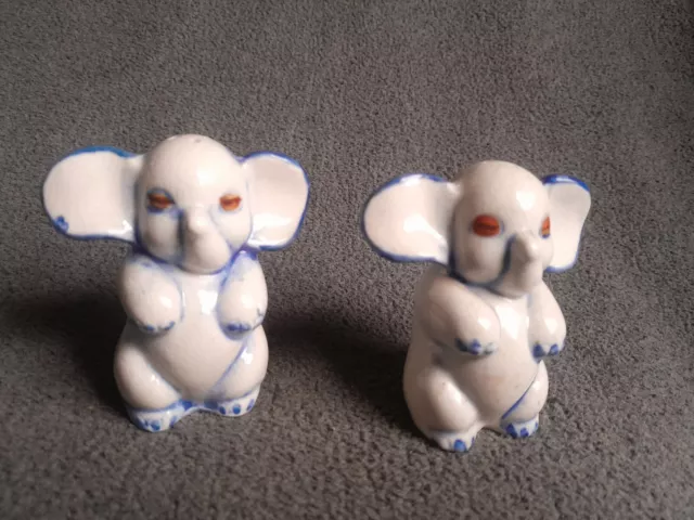 Vintage Porcelain Pair of Ceramic Elephant Salt & Pepper Shakers Occupied Japan