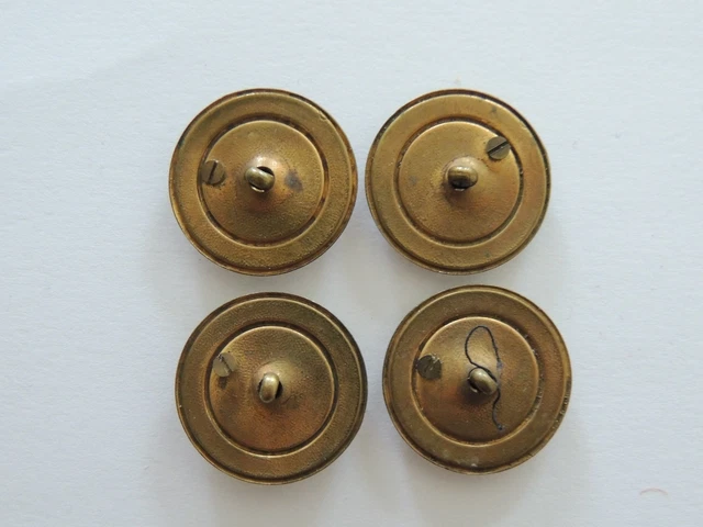 4 Boutons anciens en métal doré. collection mode French buttons 2