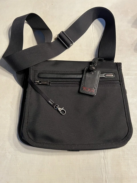 Men's Tumi Alpha Ballistic crossbody bag, Preowned, EUC