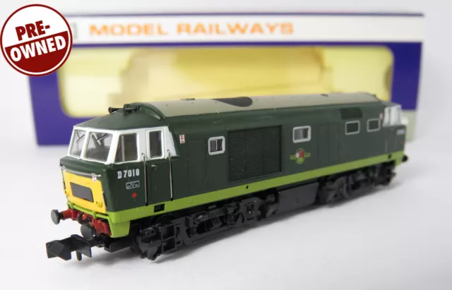 N Gauge Dapol ND-084F Class 35 Hymek Loco BR 2 Tone Green D7018