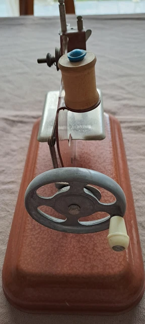 MACHINE A COUDRE ma cousette  vintage EUR 20,00 - FR