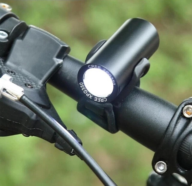 Lampe LED de Vélo, Lumière Vélo Rechargeable Avant et Arrière, Kit  Éclairage Vélo Éclairage USB Antichoc Impermeable Phare Lampe LED de Vélo