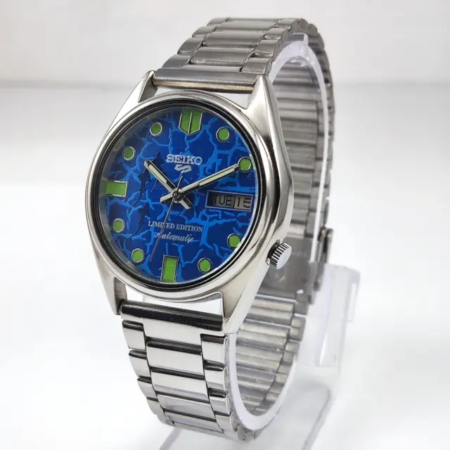 Seiko 5 Blue Dial 17 Jewels Date Day Automatic Men's Wrist Watch 7009A