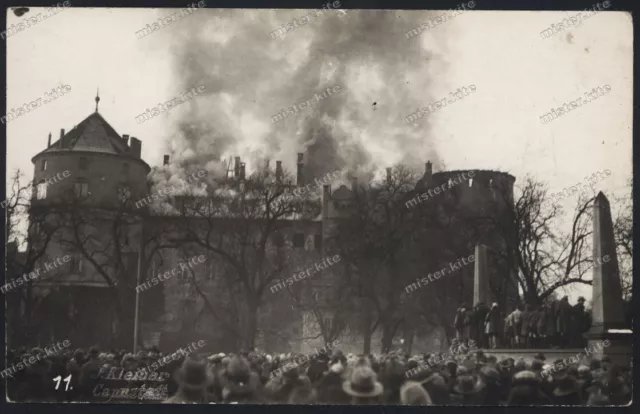 Foto-AK-Stuttgart-Altes-Schloss-Brand-Kleiber-Bad-Cannstatt-1931