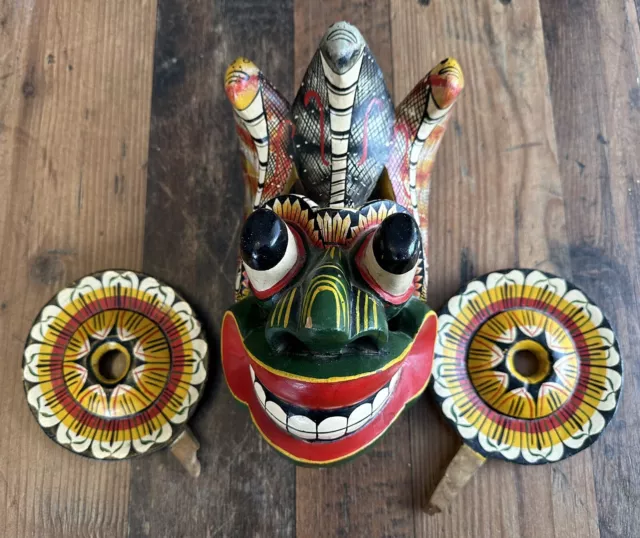 Alte Maske Holz geschnitzt gefasst Bali