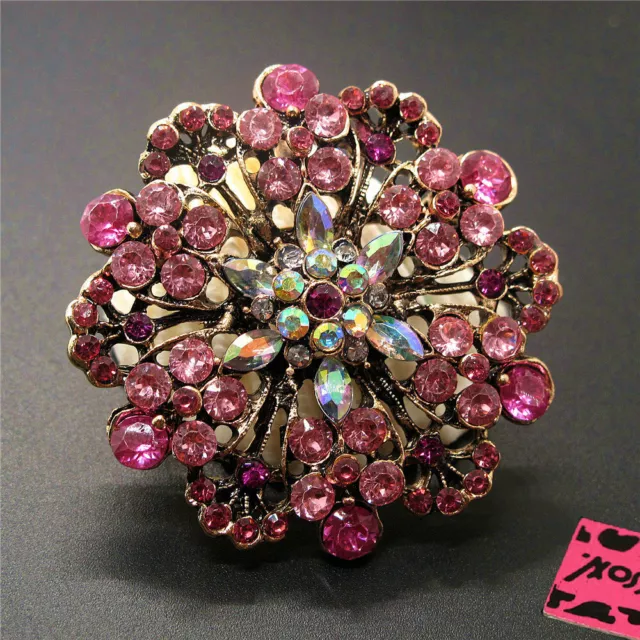 New Betsey Johnson Pink Rhinestone Wreath Flower Crystal Charm Brooch Pin Gift