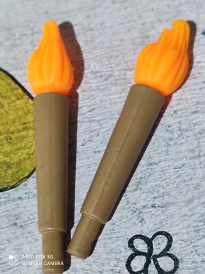 Lot De 2 Torches Playmobil Référence 6129 - Occasion, Pour Figurines