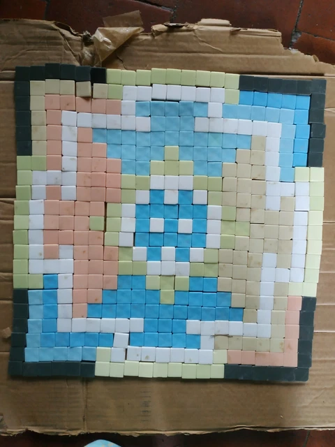 Exemple de Dessous de plat en Mosaïque Paon Pétales et Emaux de Briare