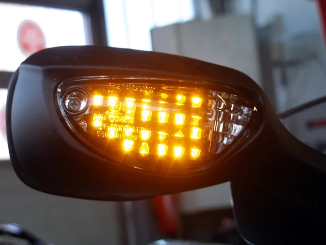 Feu Arrière LED Pour Suzuki GSX-S750 / S1000 (2015-2020) - Clignotant Et Frein - Neuf