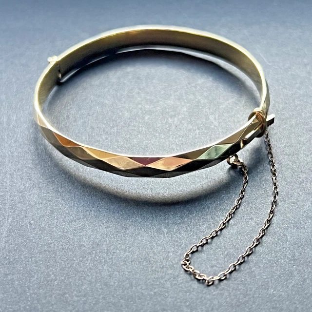 Vintage 9ct Gold Metal Cored Hinged Bangle – 20 Micron – Safety Chain – 19g