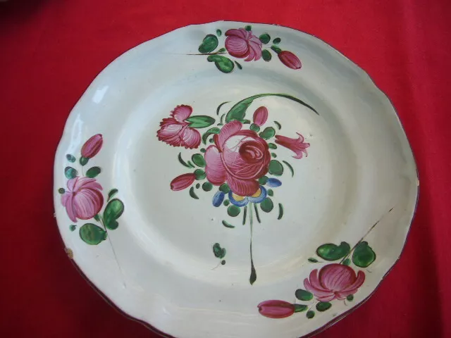 Faience De L'est  Les Islettes  Strasbourg  Superbe Plat Rond Decor Floral