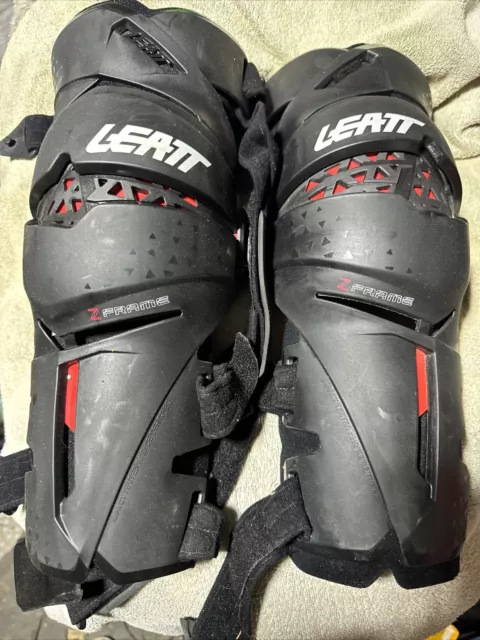 Leatt Z Frame Black Red Knee Braces Xl