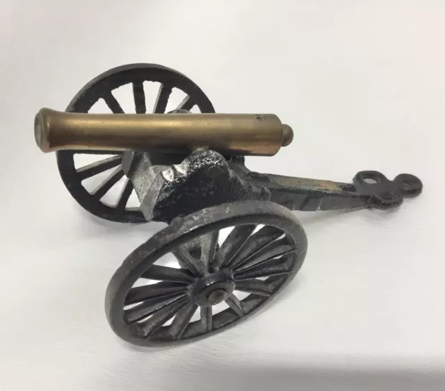 Lovely Cival War model Brass Cannon - Gettysbourg Royal Artillery Park