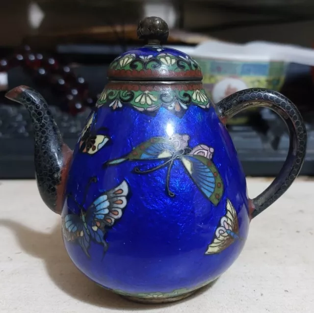 Japanese Meiji Period Cloisonne 'Butterfly' Teapot Pear Shaped Superb C19th