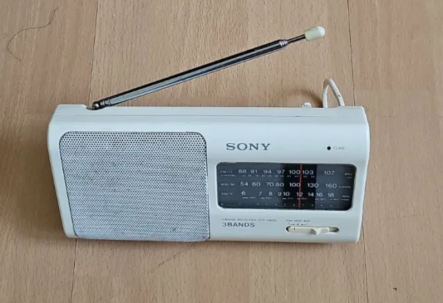 Sony ICF-480S ist ein gebrauchter 3-Band-Receiver mit FM/AM/SW-Frequenzband
