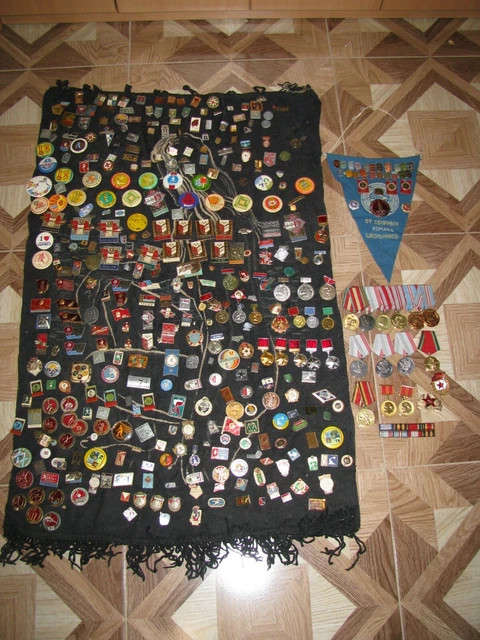 Sammlung Abzeichen Pins der sowjetischen UdSSR Russian USSR soviet badge Lenin