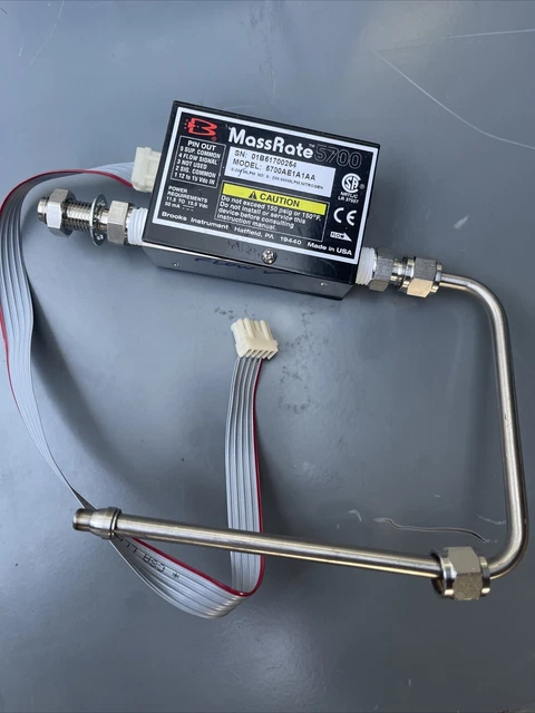 17891 Brooks Mass Rate 5700 Flow Meter, 0 - 200 Ml/Min N2 5700Ae1A1Aa