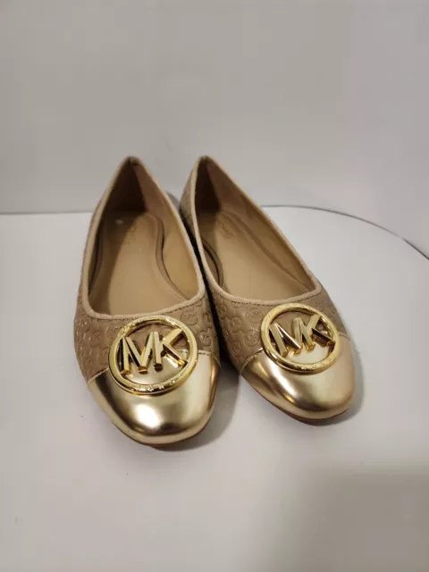 Michael Kors MK logo embossed ballet flat shoes beige gold NWOB size 5