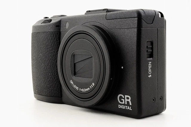 [851 Shots Near Mint in Box] Ricoh GR Digital III 10.0MP Digital Compact Camera 2