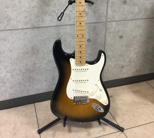 Fender AMERICAN VINTAGE 54 STRATOCASTER Used Ash Body Maple Neck w/Hard Case