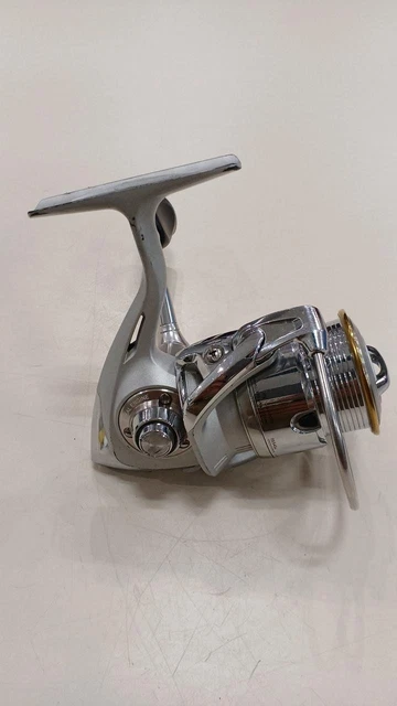 DAIWA - Daiwa  LUVIAS 2004 美品 Amazon.co.jp: Daiwa Spining Reel 15 Luvias 2004 (2000 Size