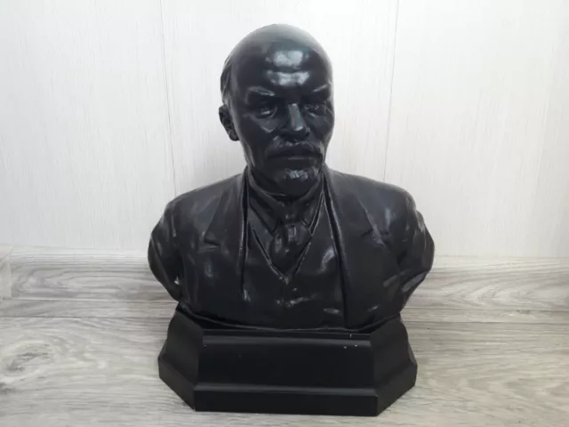 Grande busto sovietico di Vladimir Lenin. Plastica. Originale. URSS raro