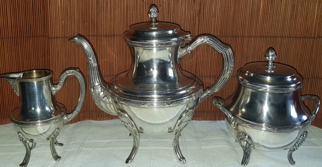 3-tlg. französische Tee Set, Louis XVI Design, versilbert / vergoldet, gemarkt