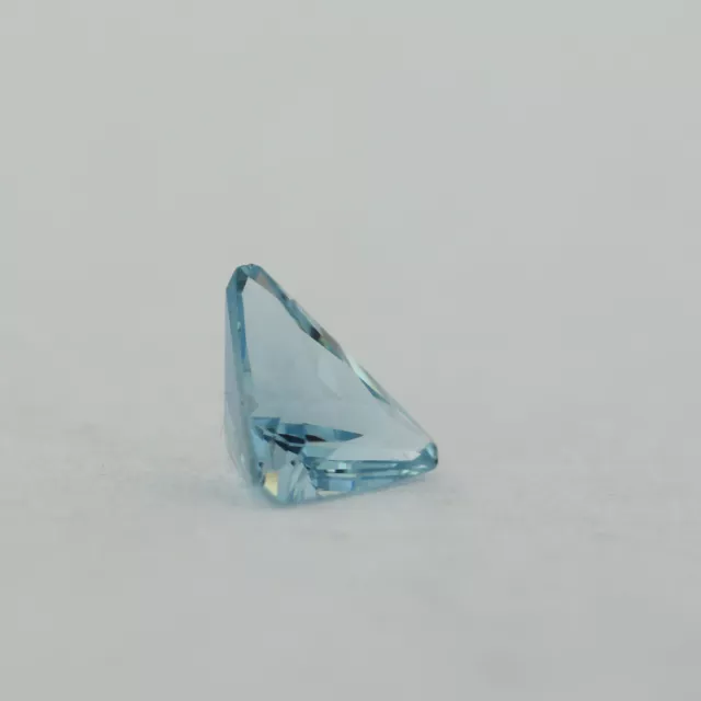 Pierre aigue-marine taille triangle lâche zircone cubique simple bleu pierre de naissance 3