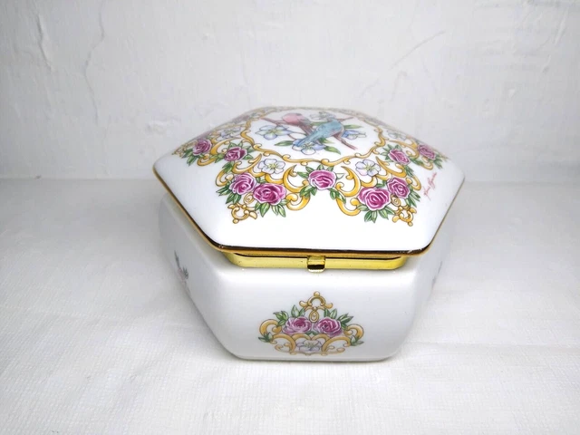 Love Me Tender Music Box Valentine Serenades Heritage House 1992 Japan Fast Ship