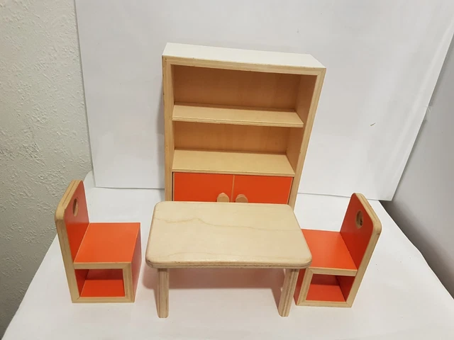Grande Collection De Meubles Miniatures Maison De Poupée - Espagne XIX-XX - À Restaurer