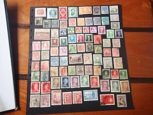 lot de 350 timbres anciens Amérique du sud. neufs et oblitérés.