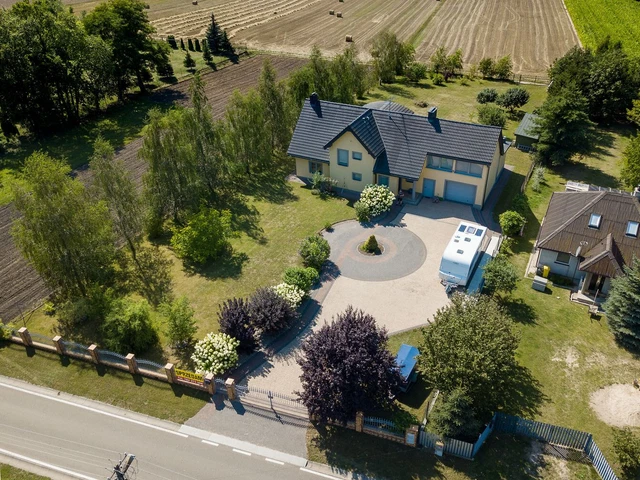 Herrliches Haus in Polen mit großem Grundstück am See Jeziorsko