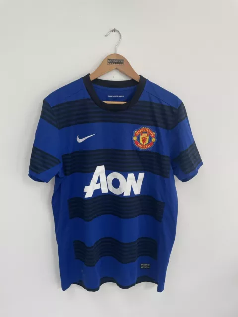 Mens Manchester United Nike Aon Blue Away Football Shirt Size M - CHAMPIONS # 19