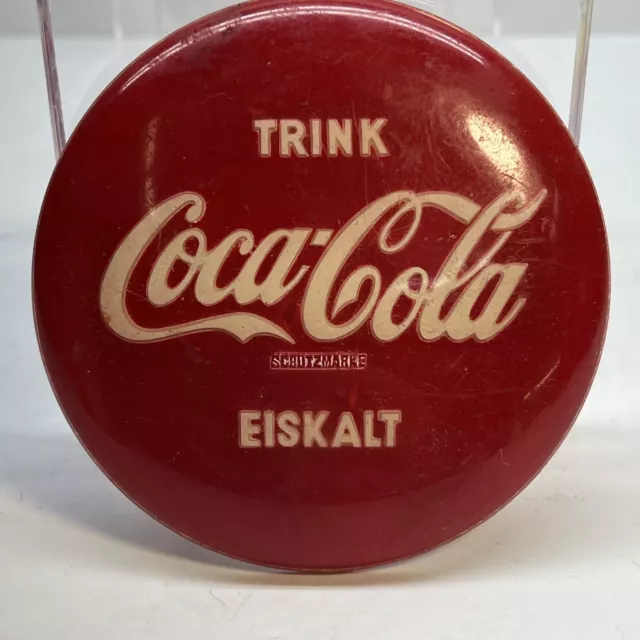 German Trink Eiskalt Coca Cola Button Sign Plastic 3.75”