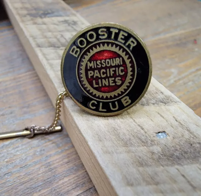 Vtg Missouri Pacific Lines Booster Club Pin PAC Railroad St.Louis Button Co.