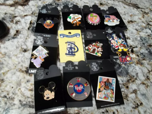 Lot of 11 Walt Disney World Pins Limited Edition LE Rare Mickey goofy Tigger