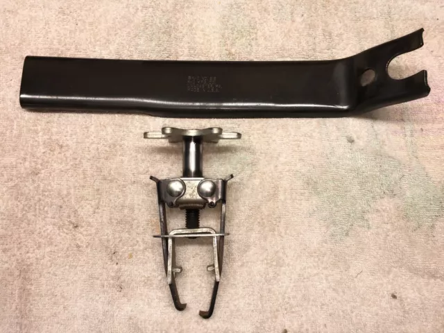 K-D Valve spring compressor tools for overhead valves, two types