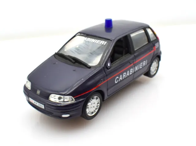 Carabinieri Fiat Punto 1:43 scale model auction collection car models