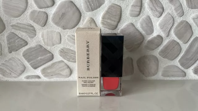 Burberry Iconic Color Nail Polish 8 ml/.27 oz - 220 Coral Pink NIB Code AK6AJ