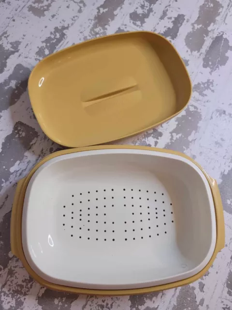 2339 VINTAGE Tupperware Microwave Vegetable Rice Steamer 3 Piece Harvest Gold