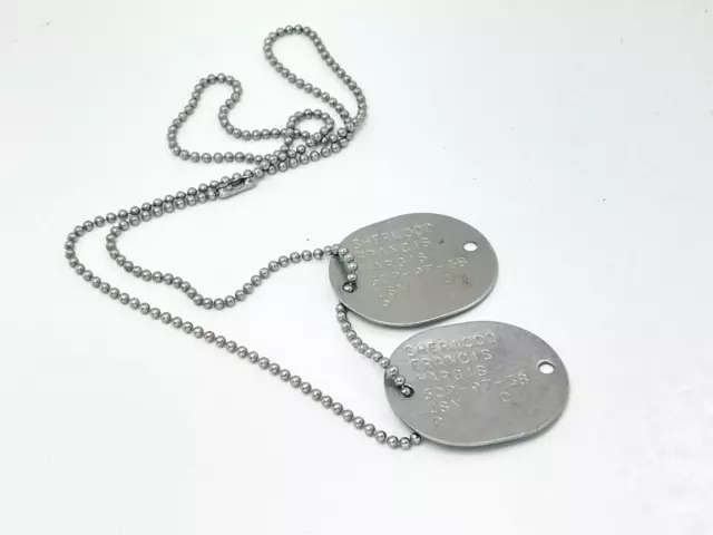 Vintage Original WW2 WWII USN US Navy Dog Tags Sherwood Francis Hargis