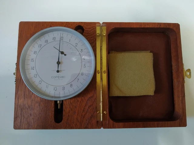 Comparateur de précision Compac genève grand modèle