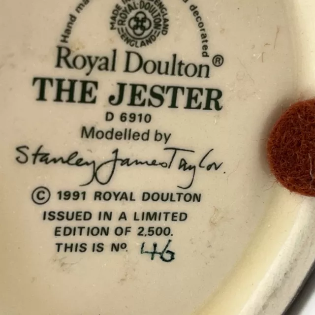 Jester D6910 – Royal Doulton Toby Jug - Low Limited Edition 46/2500 COA Included 3