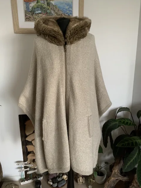 ZARA Beige Wool Blend Cape Poncho Faux Fur Hood Brown Jacket Coat Size Medium