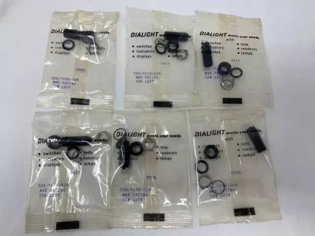 Dialight 508-7438-504 Indicator Socket Lamp Holder Lot of 6