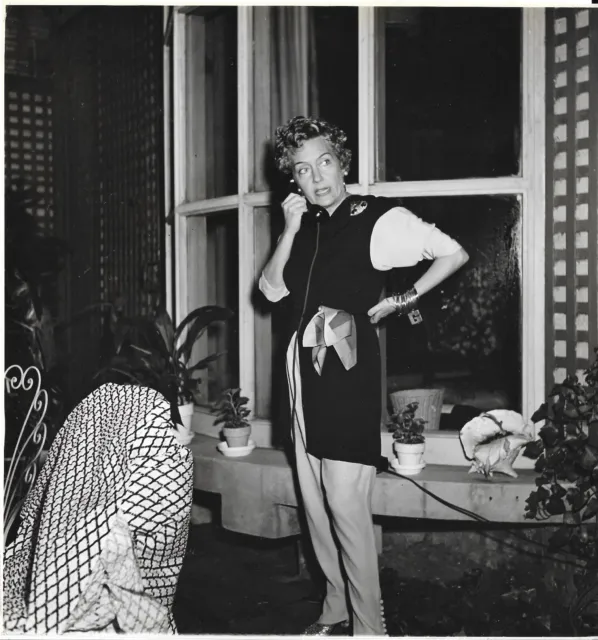 Vintage Fred Stein - Gloria Swanson at her home 40er Jahre
