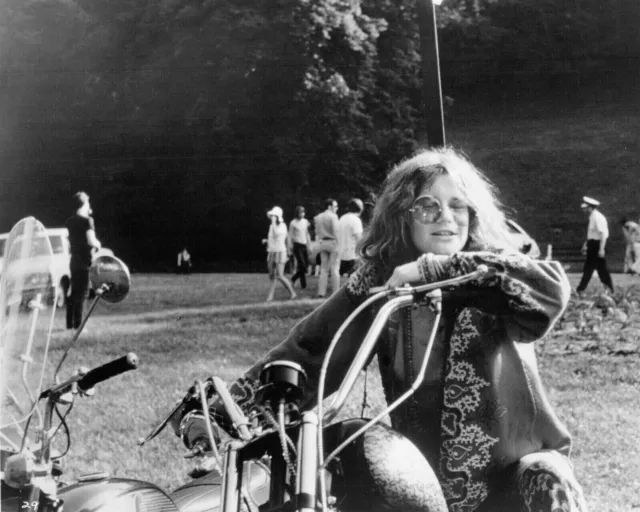 Janis Joplin Hippie Hill Golden Gate Park San Francisco on Sporster 8x10 photo