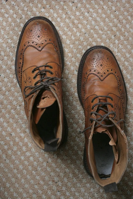 loake tan brogue boots