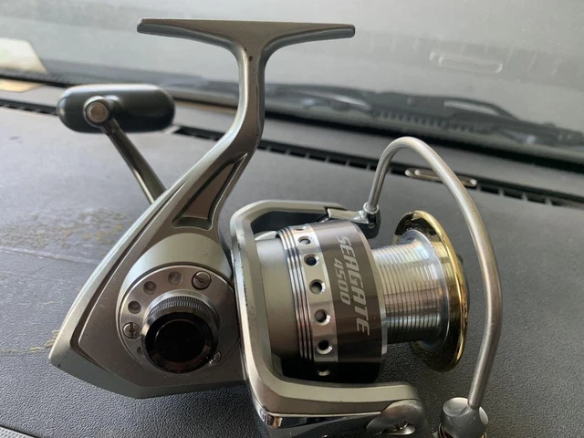⭐︎DAIWA⭐︎SEAGATE 4500 Seagate 4500 Spinning Reel Daiwa Saltwater Metal Model Used